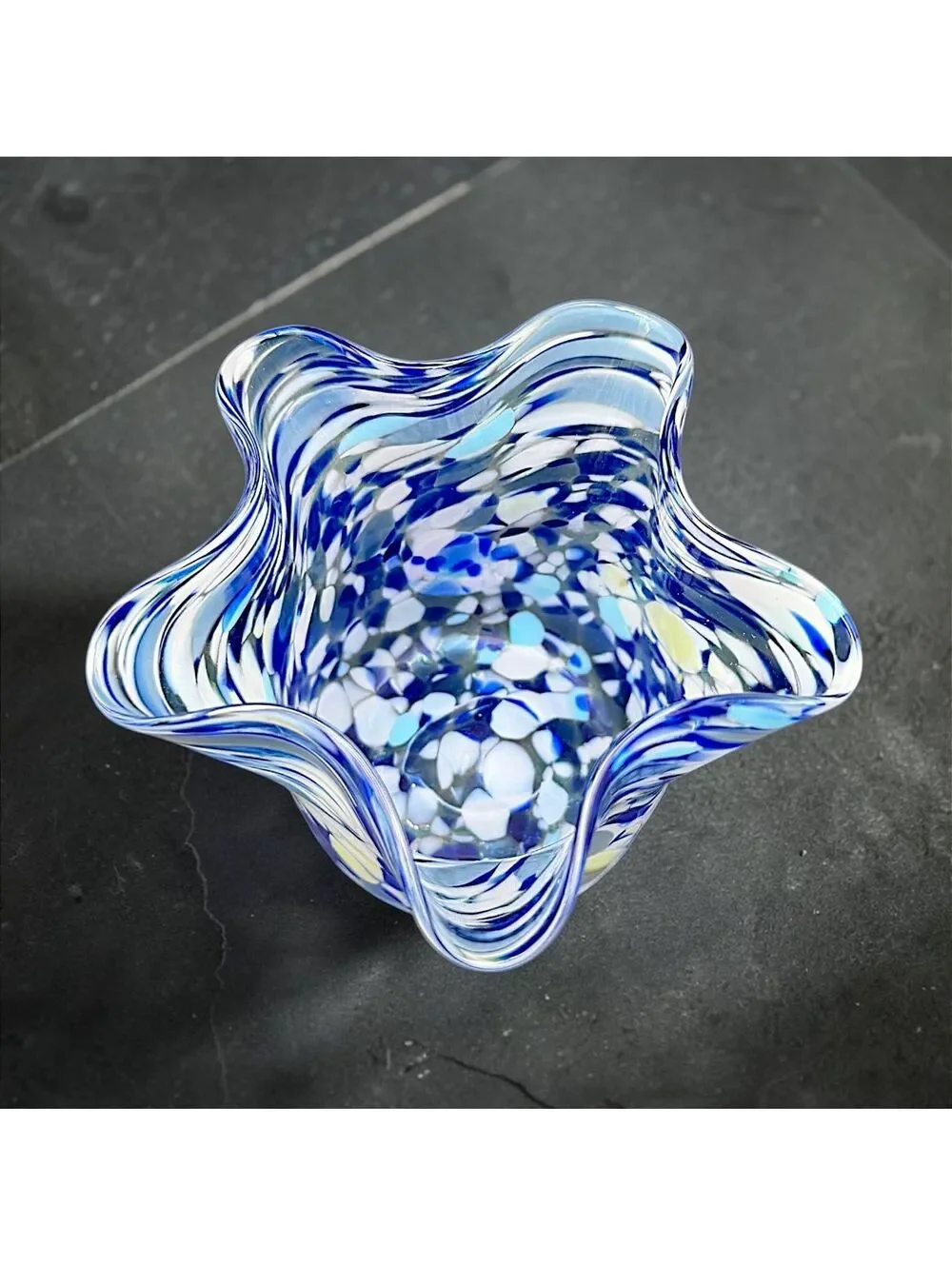 Vintage Signed Hand Blown Confetti Ruffled Art Glass Bowl Handkerchief Vase 4